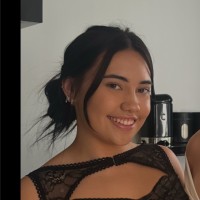 Chloe Leota