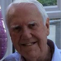 reg mantel
