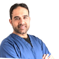 Dr. Munir Ravalia