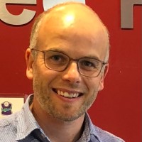 Stephen Burns