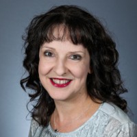 Helen Sauklis