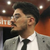 Emir Çelik