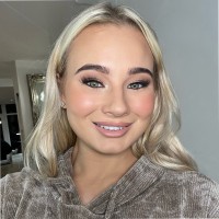 Mia Hamilton
