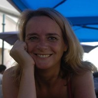 Yvette Van Aesch