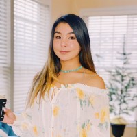 Ari Olivarez