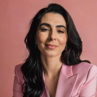 Aline Nobile