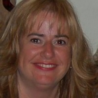 Elaine Leader