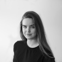 Alina Locmere