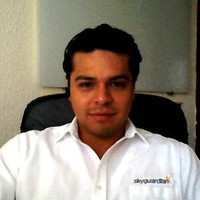Roberto Valencia