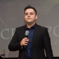 Cesar Caravantes