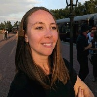 Julia R.