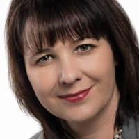 Linda Twomey, Licsw