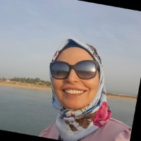 Iman Esmat