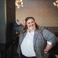 Erin Quinn, Mba