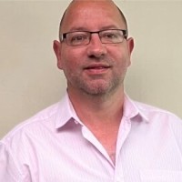 Stephen Minnett