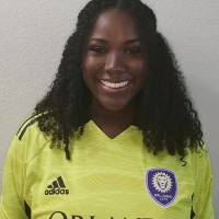 Samantha Robinson