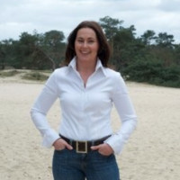 Hetty Van Den Broek