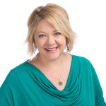 Tess Sellers