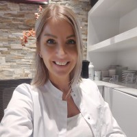 Veronica Van Der Sluis