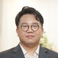 Daniel C. Lee