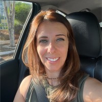 Adriana Saldes Campos