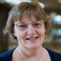 Helga Nowak