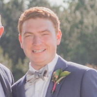 Luke Searcy, Pe
