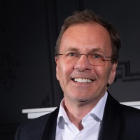 Mark Caskenette