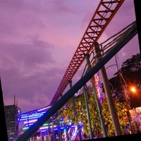 Risky Candra