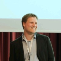 Dr. Tobias Moldenhauer