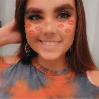 Zoe Simmons