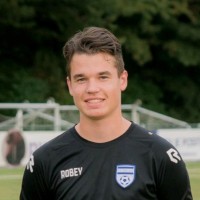 Bhodi De Vries