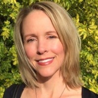 Beverly Bauer