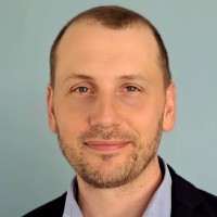 Dr. Sebastian Risse