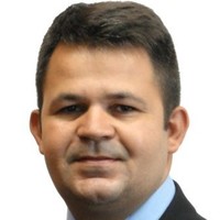 Victor Oliveira