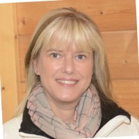 Julie Kemp