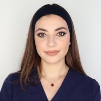 Nellie Manoukian