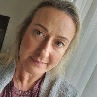 Liz Davies Mima(Cert)