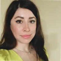 Estefany Toro Román