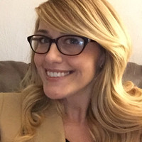 Ashley Carle