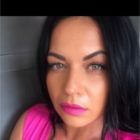 Lilian Uk