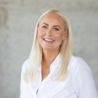 Elsa M. Welde
