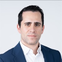 Alberto M.