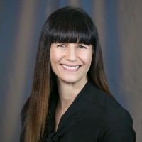 Claudia Leslie