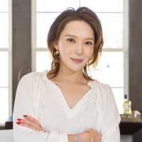 Beverly Zhang