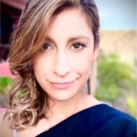 Dr. Cinthia Martell