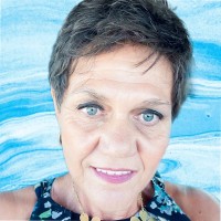 LOURDES NAVARRO GALLART