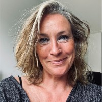 Nana Van Oorschot