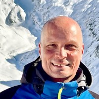 Prof. Dr. Dominik Enste