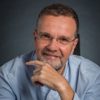 Zeev Zohar